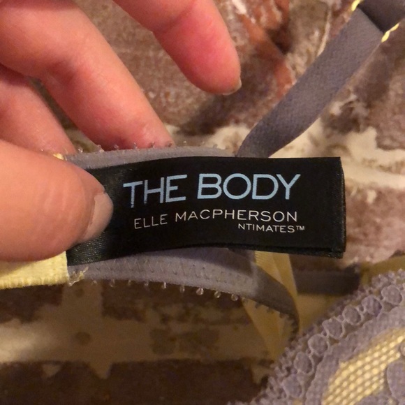 Elle Macpherson BODY Intimates Bra - Picture 2 of 5